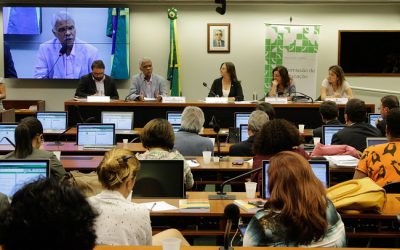 CNTE discute a regulamentação do PNE na Câmara dos Deputados