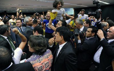 Jovens conseguem impedir a votação da maioridade penal