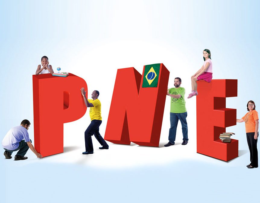 Mercadante pede ‘mais com menos’ e diz que priorizará plano de educação