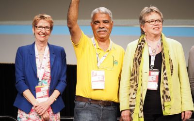 Presidente da CNTE é eleito Vice-Presidente Mundial da Internacional da Educação