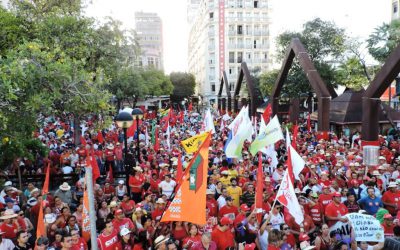 FORTALEZA – 20 mil manifestantes dizem NÃO ao Golpe e marcham em defesa da democracia