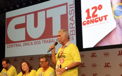 CNTE participa de painel sobre educação durante o 12º CONCUT