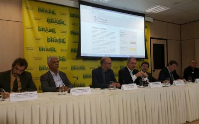 CNTE cobra financiamento da Educação no Fórum para Acompanhamento do Piso