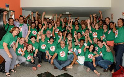 Educadores marcam greve geral para março
