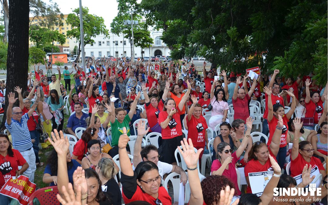 Professores do município decidem entrar em greve, a partir do próximo dia 12
