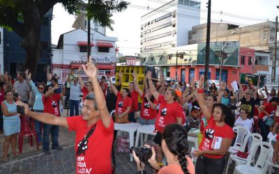 Professores da rede pública de Fortaleza decidem deflagrar greve