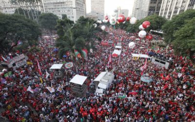 CUT sinaliza greve geral para frear o golpe