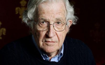 Chomsky: ‘Dilma foi impichada por uma gangue de ladrões’