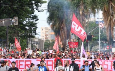 Temer sai de casa de fininho para evitar manifestantes em SP