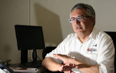 Projeto Temer vai acabar com o SUS imediatamente, diz Padilha