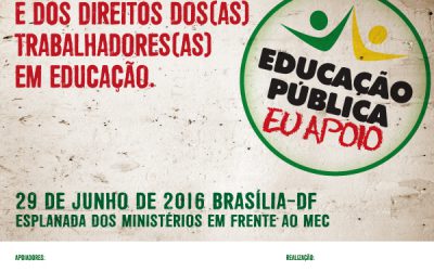Profissionais da educação realizam ato em frente ao MEC