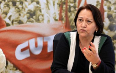 Se Dilma não voltar, vai ficar pior, diz senadora do PT