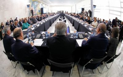 Temer, com conselho amigo, tenta emplacar maldades