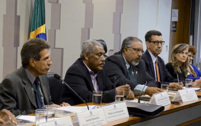 PEC 55: com uma só canetada todas as garantias adquiridas da classe trabalhadora estarão perdidas