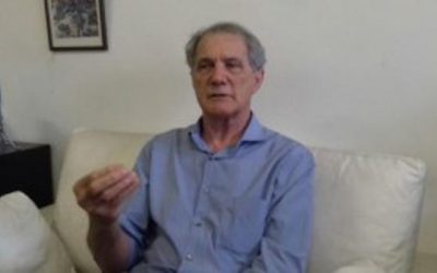 ‘Cada vez mais a educação é um negócio’