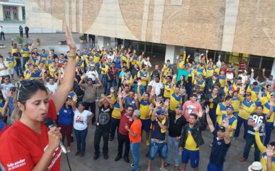 Greve nos Correios deve continuar, dizem assembleias