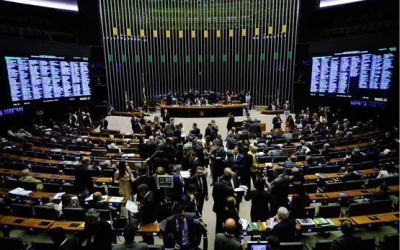 Jucá ignora 178 emendas e quer votar reforma da terça