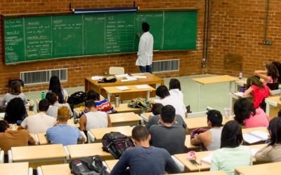 Audiência Pública na Câmara Federal questiona venda da Eletrobrás