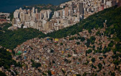 Apesar da crise econômica dos últimos anos, brasileiros ricos estão cada vez mais ricos