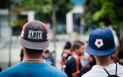 Desilusão com futuro: cresce o número de jovens que não estudam nem trabalham