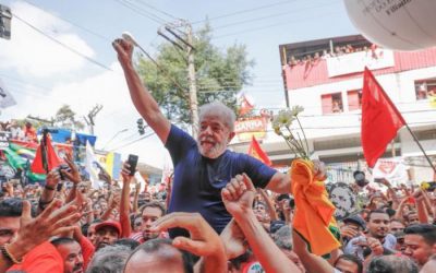 Pesquisa CNT/MDA: Não adianta prender. O povo quer Lula presidente