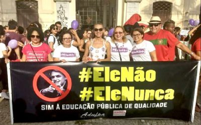 Bolsonaro será o caos para a educação, diz confederação de professores