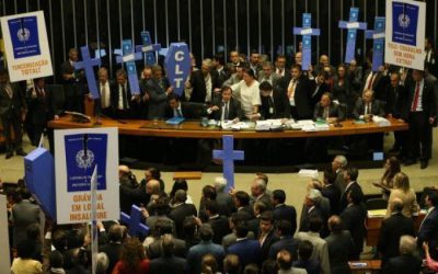 Denunciados pela CUT, parlamentares que traíram trabalhadores não se reelegeram