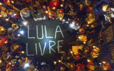 “Impossível não se emocionar”, diz psicólogo após visita a Vigília Lula Livre