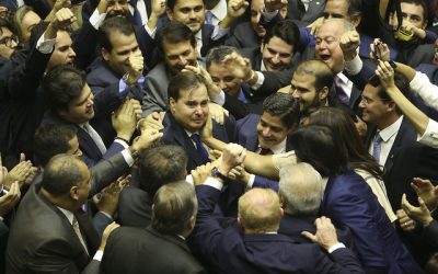 Patrimônio de políticos a favor da reforma da Previdência é de R$ 1,9 milhão em média