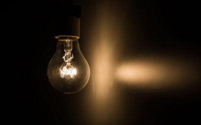 Povo vai pagar mais caro pela energia elétrica se governo privatizar Eletrobras