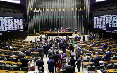 Congresso aprova orçamento de 2020. Salário mínimo fica sem aumento real