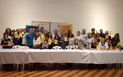 Mães e Pais pela Democracia lançam publicação e promovem debate