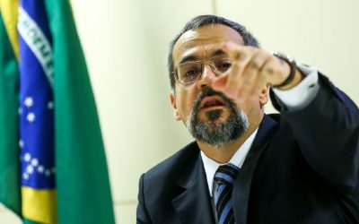 Docentes da UFG vão ao Supremo contra ministro da Educação