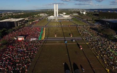 “É crucial proteger nossas democracias”, diz Petra Costa após indicação ao Oscar 2020