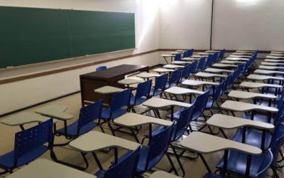 Bloqueio do MEC à contratação de professores afeta o funcionamento das universidades
