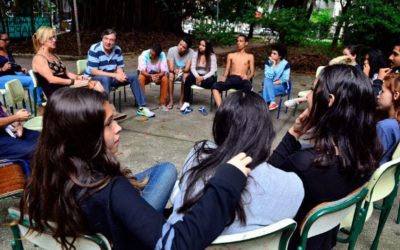 Os desafios para as escolas garantirem os direitos dos estudantes trans