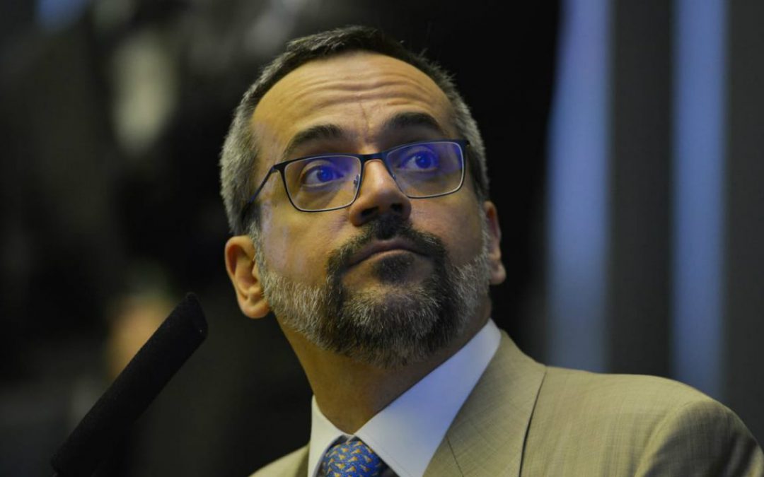 Entidades estudantis após saída de Weintraub: “Pior ministro da história”