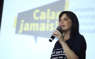 “O combate às “fake news” tem que começar no ensino fundamental”, diz especialista