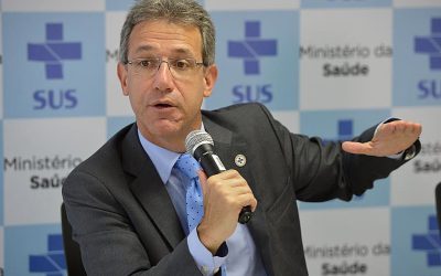Arthur Chioro: sem planejamento, Brasil só deve vacinar todo mundo no final de 2022