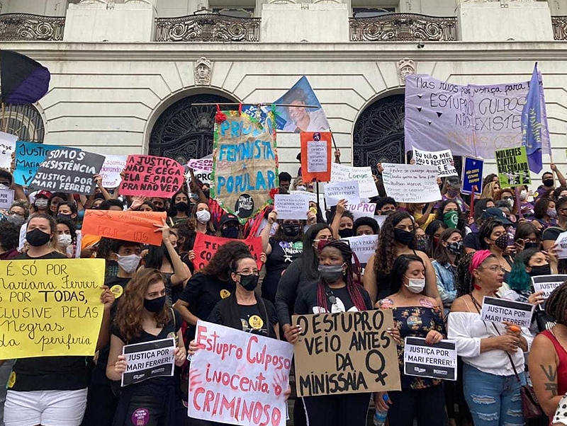 Por que o Estatuto da Gestante precisa ser arquivado, segundo organizações feministas