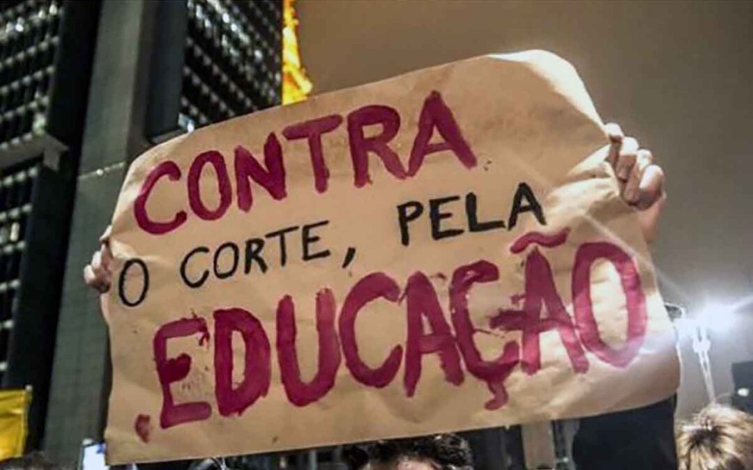 Universidades federais não têm mais de onde cortar despesas, diz reitor